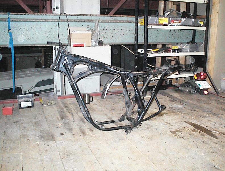 014-Honda_slaktad.jpg - Slaktad Honda 550 K3  -77